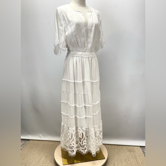 J. GEE White split V neckline Lace hem Maxi Dress size 2X - Picture 7 of 14